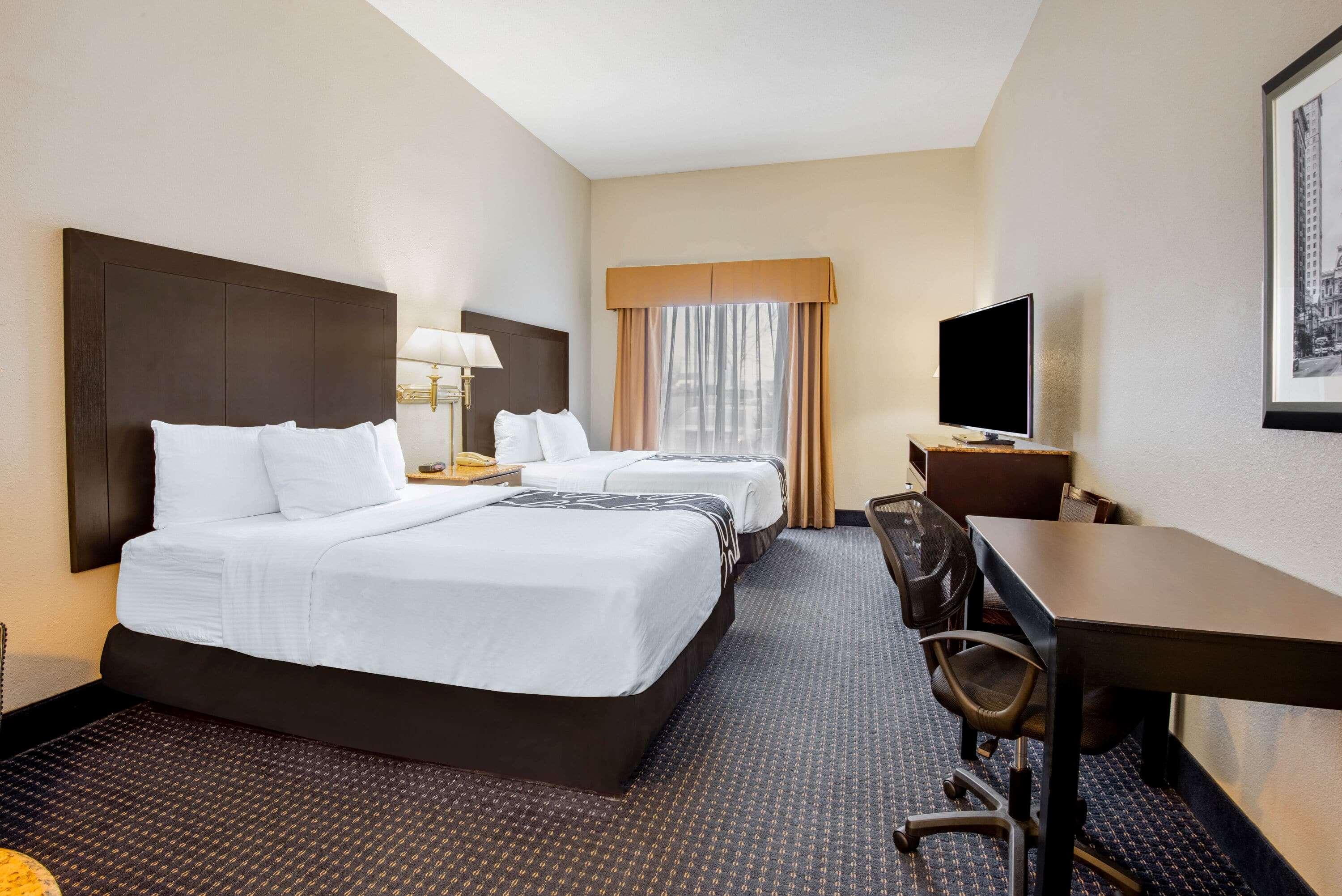 La Quinta By Wyndham Mt. Laurel - Philadelphia Hotel Mount Laurel Exterior photo